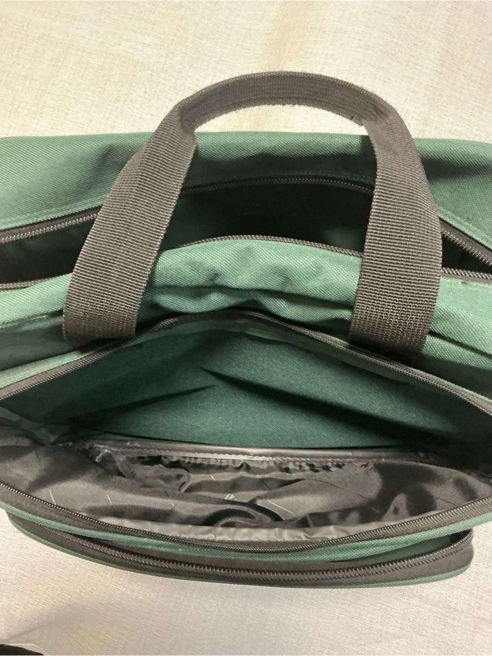 Western pack men laptop